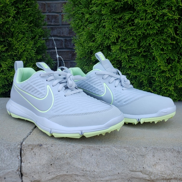nike women's explorer 2 golf shoes